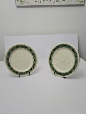 Vintage Oneida Set Of 2 Handpainted Oliveto Dinner Plates Stoneware Tuscan 10.5"